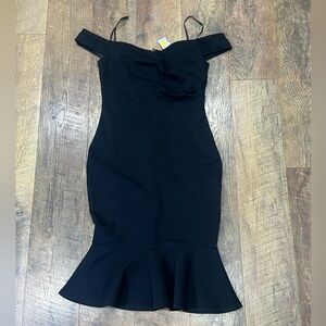 NWT Bodycon Off-Shoulder Dress